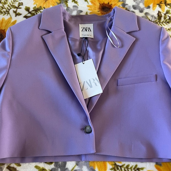 Zara Crop Blazer - Picture 2 of 4